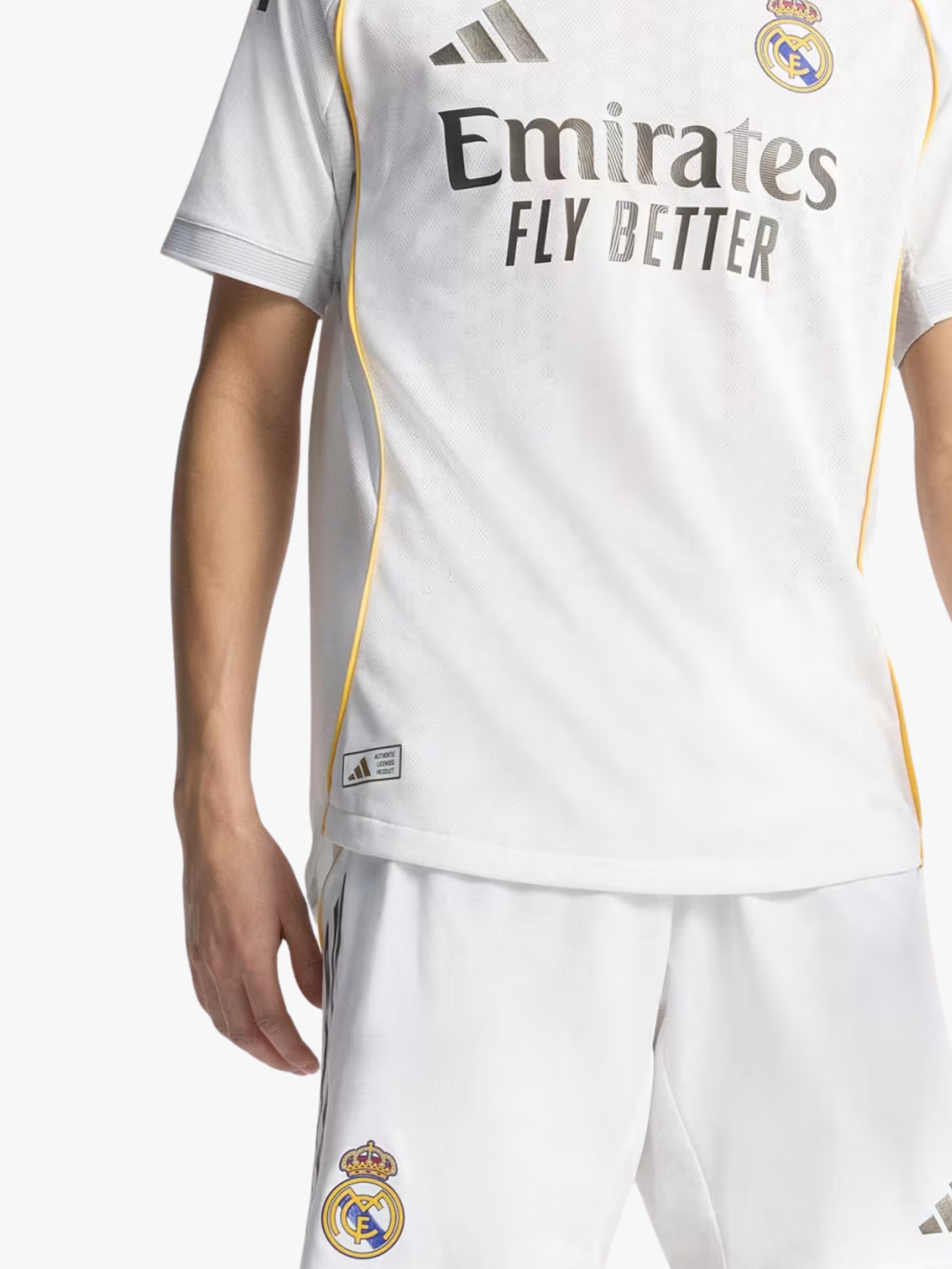 Real Madrid 25/26 Home Jersey